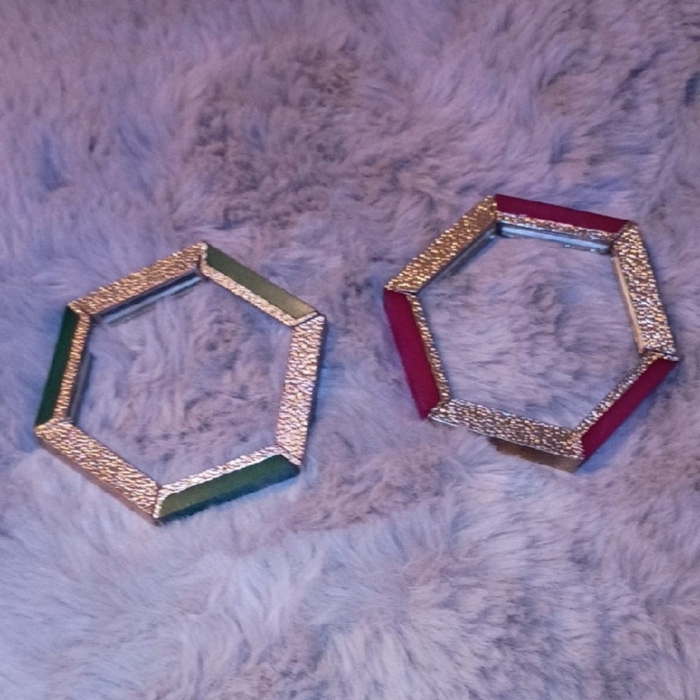 Hexagonal Silver And Multicolor Bangles - image 3